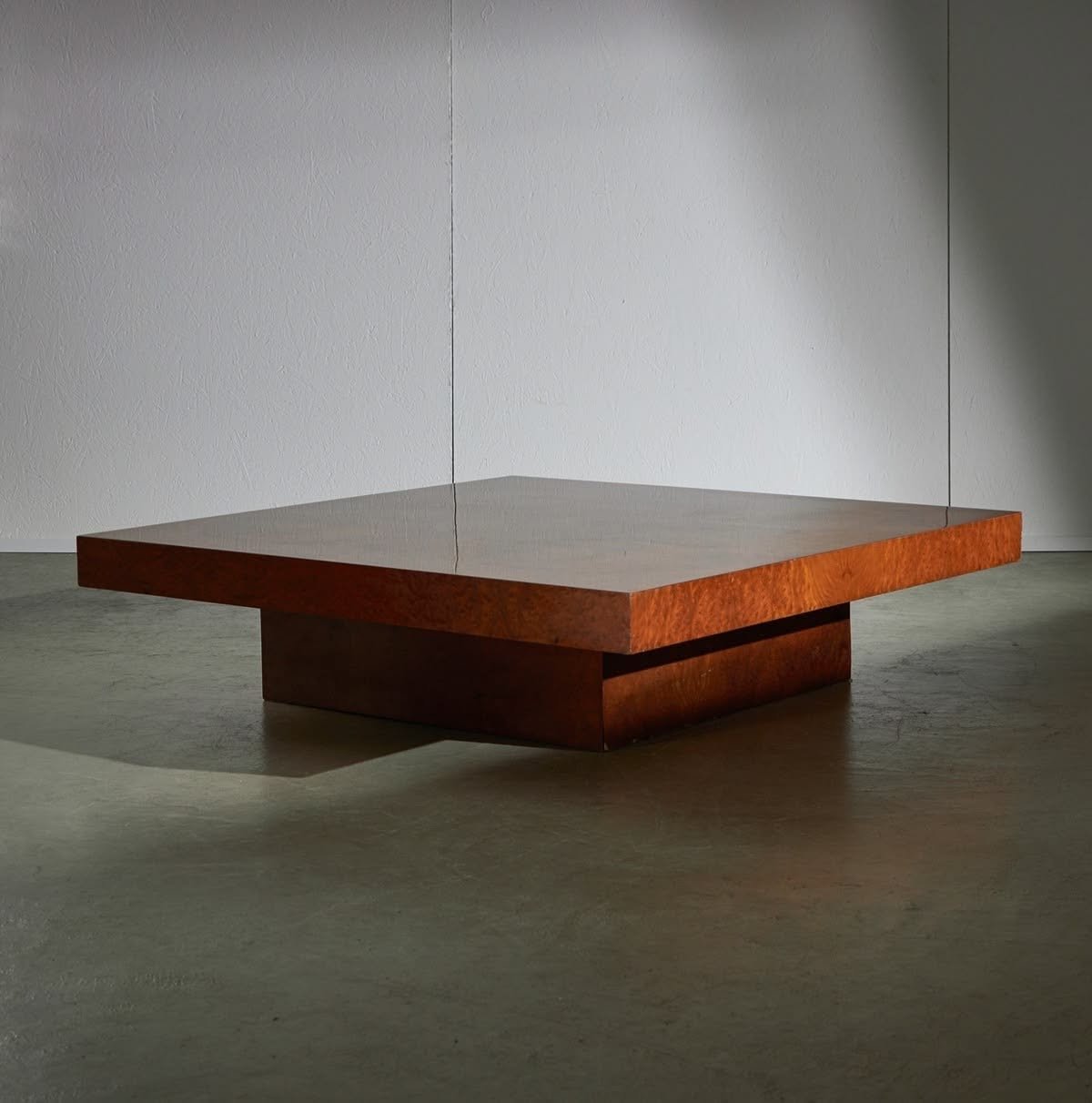 29 Modern Coffee Tables for a Sleek Living Room - 9. The Low Profile Coffee Table 1