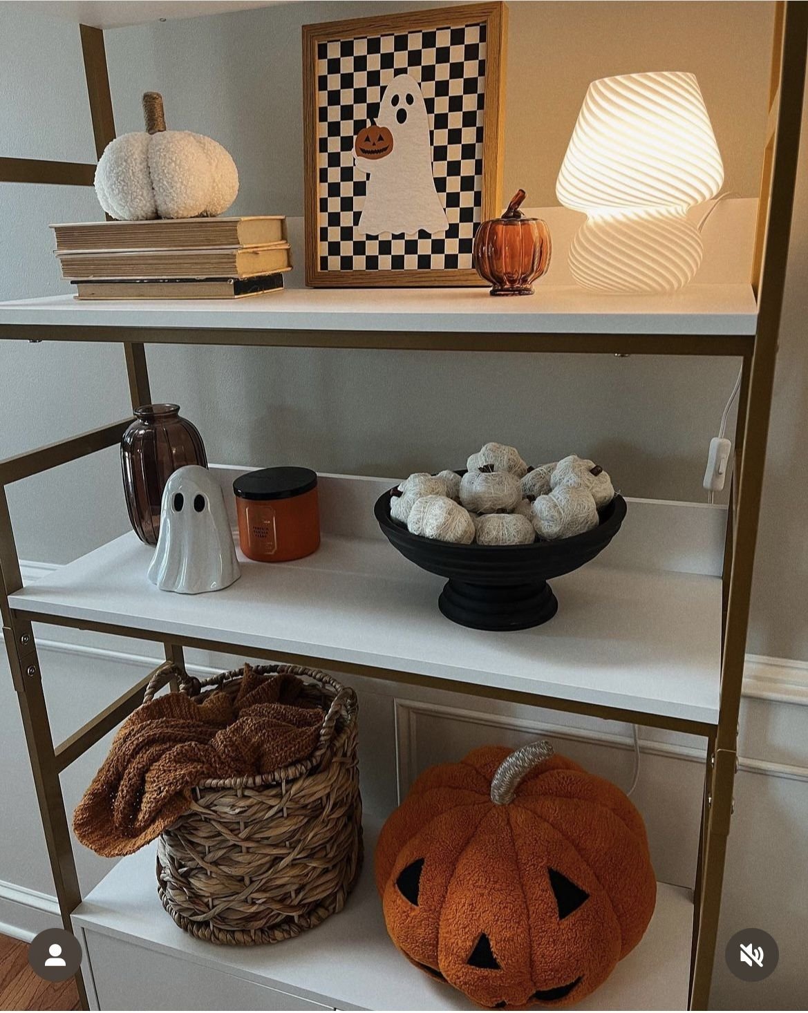 25 IKEA Living Room Bookshelf Ideas That Look Expensive - 25. Seasonal Styling 1