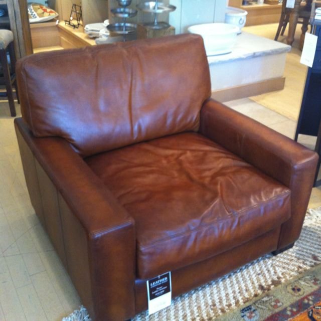25 Leather Armchair Ideas to Elevate Your Living Room - 6. Coastal Comfort 1