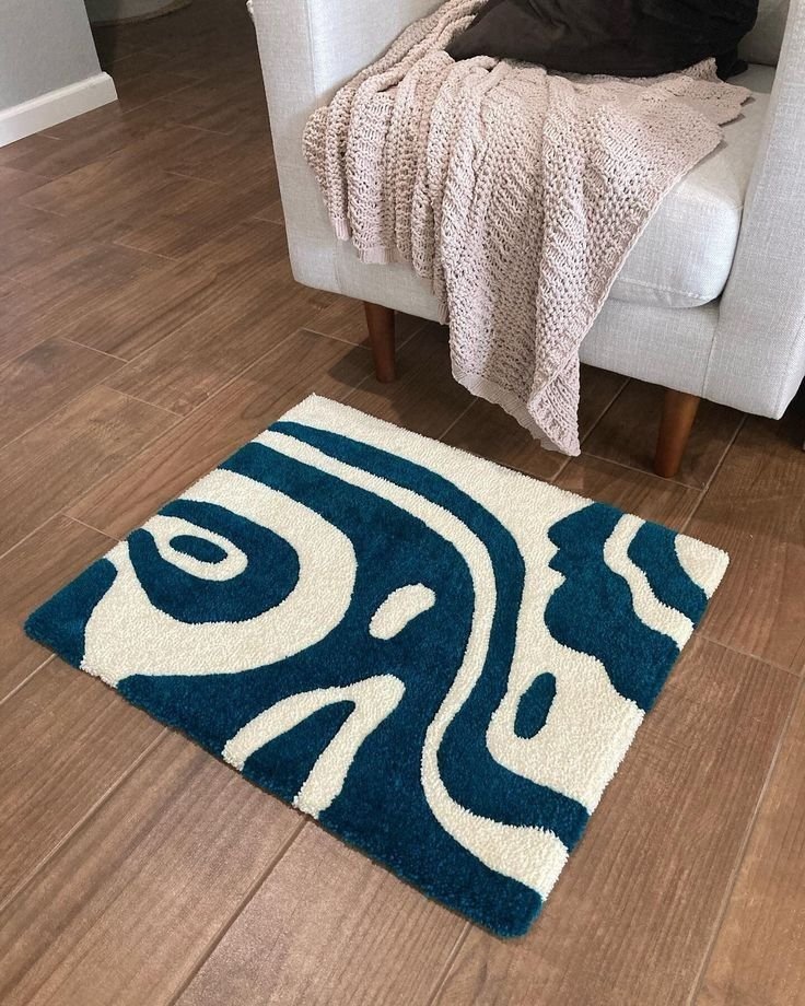 25 Round Rug Ideas That Instantly Refresh Your Living Room - 9. Minimalist Felt Rugs 1