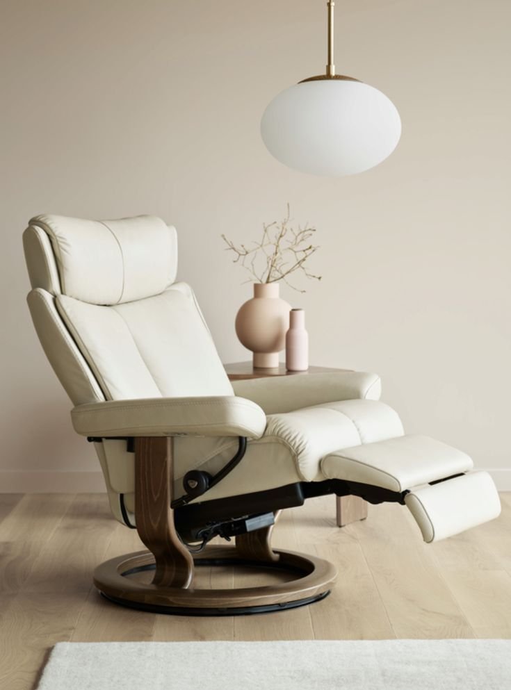 26 Power Reclining Sofas That Are Stylish and So Comfortable - 26. Elegant Contemporary Recliner 1