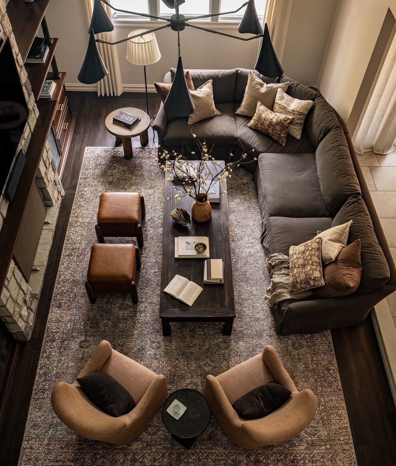 27 Leather Couches Living Room Ideas for Every Aesthetic - 2. Cozy Corner: L-Shaped Leather Couch Arrangement 1