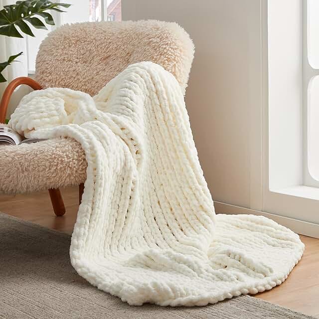 Amélie Home Chunky Knit Throw Blanket for Couch, Soft Chenille Handmade ...