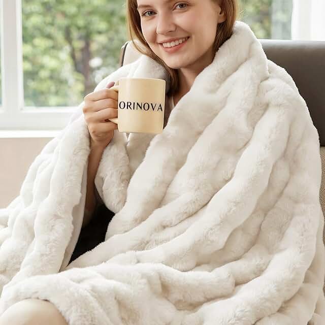 ORINOVA Light Beige Cozy Faux Fur Throw Blanket for Living Room Bedroom ...